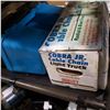 Image 2 : LOT OF 4 SETS OF LIGHT TRUCK AND SUV TIRE CHAINS
