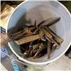 Image 2 : BUCKET OF FILES