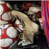 Image 3 : TOTE OF SOCCER BALLS, ROLLER SKATES, AND HULA HOOPS