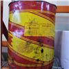 Image 2 : VINTAGE GASOLINE METAL CAN