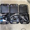 Image 1 : 3 WAHL TRIMMERS