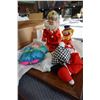 Image 1 : LARGE LOT OF PORCELAIN CLOWN FIGURES AND OTHER CLOWN FIGURES