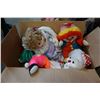 Image 8 : LARGE LOT OF PORCELAIN CLOWN FIGURES AND OTHER CLOWN FIGURES