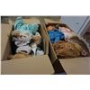 Image 2 : 2 BOXES OF COLLECTIBLE DOLLS AND MASKS