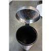 Image 2 : STAINLESS WASTE BIN