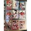Image 2 : BINDER OF HOCKEY INSERT AND SUPERSTAR PLAYER CARDS