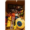 Image 2 : BOX OF VINTAGE TOYS