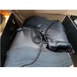 Itasca Thermal Light Snow Boots ladies size 8