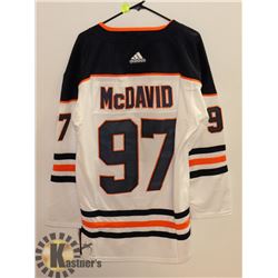 NEW LARGE OILERS AWAY JERSEY WHITE #97 MCDAVID.