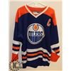 Image 2 : CCM GRETZKY OILERS SIZE M JERSEY.