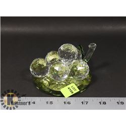 CRYSTAL GRAPES FIGURE