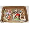 Image 1 : FLAT OF MOSTLY CHILD FIGURES