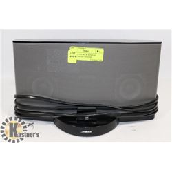 BOSE SOUND DOCK SENES III DIGITAL MUSIC SYSTEM.