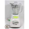 Image 1 : OSTER 12 SPEED BLENDER