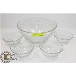 LARGE BOWL WITH 4 MATCHING SMALLER BOWLS