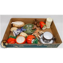 FLAT OF COLLECTIBLES