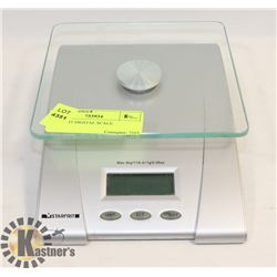 STARFRIT DIGITAL SCALE.