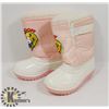 Image 1 : UNUSED PAIR OF SIZE 9 GIRLS "SNOOPY" WINTER BOOTS.