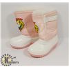 Image 1 : UNUSED PAIR OF SIZE 9 GIRLS "SNOOPY" WINTER BOOTS.