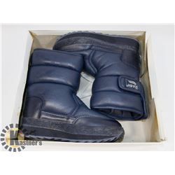 NEW "DASH" BOYS SIZE 13 BLUE KIDS WINTER BOOTS