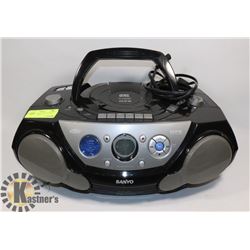 DANYO BASSXPANDER PORTABLE CD/MP3/PLL TUNER