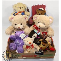 FLAT OF ASSORTED STUFFIES