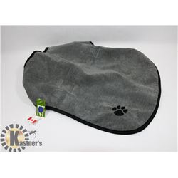 REVERSIBLE DOG COAT