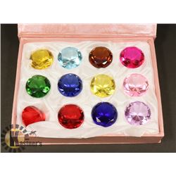 DISPLAY BOX WITH 12 ASSORTED DIAMOND SHAPED