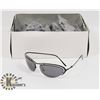 Image 1 : BOX OF BLACK DESIGNER METAL SUNGLASSES WITH LIGHT