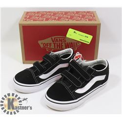 VANS "OFF THE WALL" KIDS SIZE 8 OLD SKOOL V BLACK