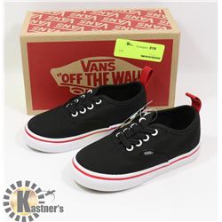 VANS "OFF THE WALL" KIDS SIZE 8 ELASTIC LACES