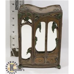 CLOSET MIRRORED JEWELLERY BOX