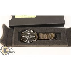 NEW MENS SHAARMS QUARTZ MOVEMENT WATCH.