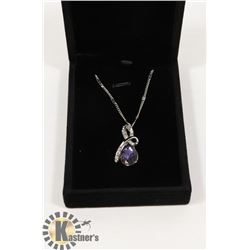 FASHION NECKLACES WITH PENDANT.