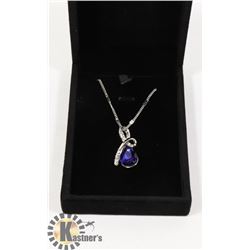 FASHION NECKLACES WITH PENDANT.