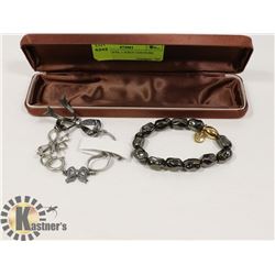 2 BRACELETS, 1 JUICY COUTURE