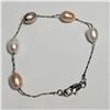 Image 2 : PEARL BRACELET