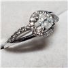 Image 1 : 14K WHITE GOLD DIAMOND RING