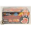 Image 1 : SEALED BOX OF LITTLE HOTTIE HAND WARMERS