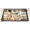Image 1 : TRAY OF ASSORTED COSTUME JEWELLERY.