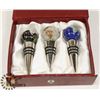 Image 1 : BOX W/ 3 GEMSTONE GLOBES WINE STOPPERS / CORKS