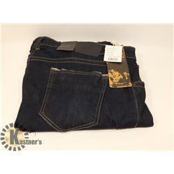 MENS SMOKE RISE JEANS 40X32.