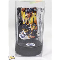 JAMES NEAL GUARANTEED AUTHENTIC AUTOGRAPH CARD &