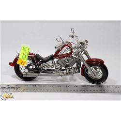 COLLECTIBLE METAL MOTORCYCLE MODEL