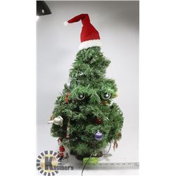 CHRISTMAS SINGING TREE