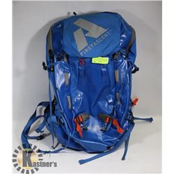 EDDIE BAUER FIRST ASCENT SISU 40L BACKPACK