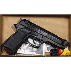 DAISY POWERLINE 340 BARETTA BB PISTOL