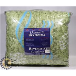 NEW FULL REVERSIBLE COMFORTER