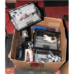 LARGE BOX OF DIE CAST CARS