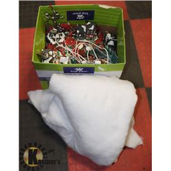 BOX CHRISTMAS TOWN AND SNOW